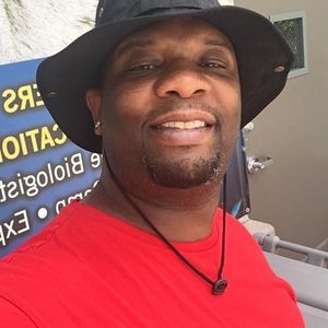 Meet your Posher, Roy